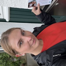 Celina Maureen bei der Arbeit