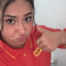 Seniz bei der Arbeit