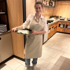 Carolin bei der Arbeit