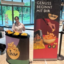 Nicole bei der Arbeit
