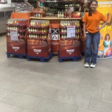 Maria bei der Arbeit