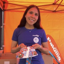 Regina bei der Arbeit
