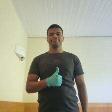 Houssem bei der Arbeit