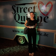 Sarah bei der Arbeit