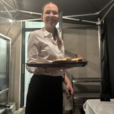 Marie bei der Arbeit