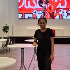 Laetitia Anais bei der Arbeit