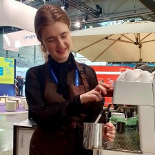 Marie bei der Arbeit
