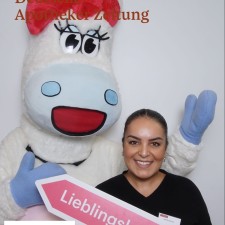 Manija bei der Arbeit