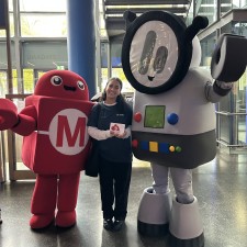 Mobina bei der Arbeit