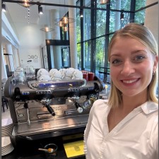 Romana bei der Arbeit