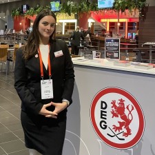 Maria-Yvette bei der Arbeit