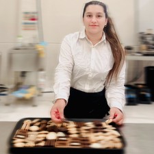 Farwa bei der Arbeit