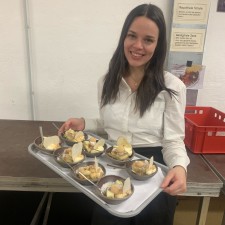 Sophie Felicitas bei der Arbeit