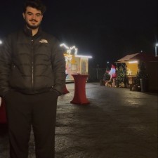 Yusuf Emre bei der Arbeit