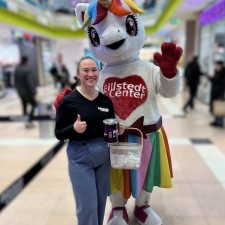 Nadine bei der Arbeit