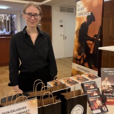 Leonie bei der Arbeit