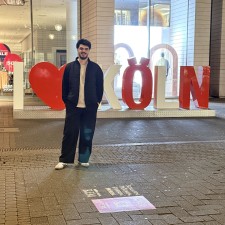 Yusuf Emre bei der Arbeit