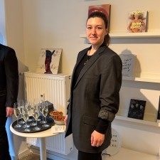 Bernadette bei der Arbeit