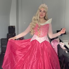 Anna Sophie bei der Arbeit