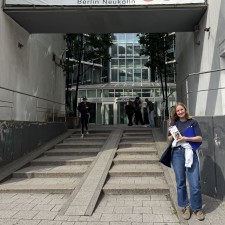 Antonia Sophia bei der Arbeit