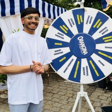 Jyot Pankajbhai bei der Arbeit